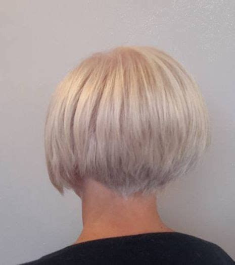 Short Graduated Bob On Blonde Hair In 2019 Bob Haircut