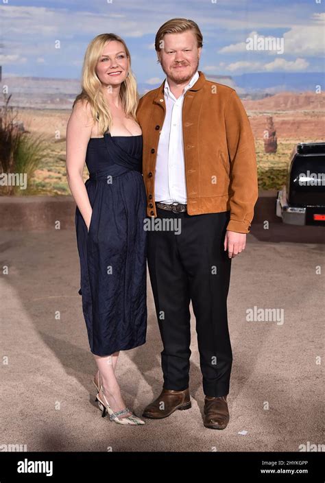 Kirsten Dunst And Jesse Plemons At The Premiere Of Netflixs El Camino