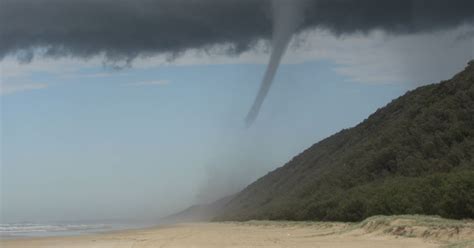 When Hurricanes Cause Tornadoes Survive A Storm