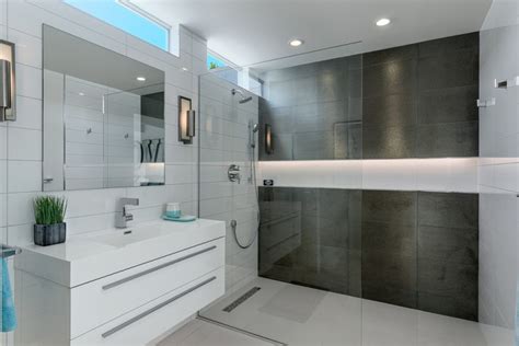 17 Curbless Shower Designs Ideas Design Trends