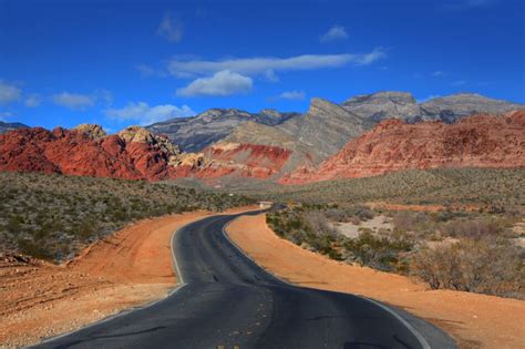 15 Best Hikes In Red Rock Canyon Near Las Vegas For Stunning Views