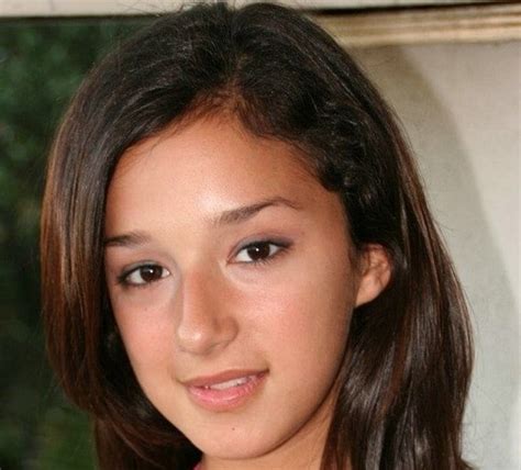 Summer Smith Biographywiki Age Height Career Photos And More