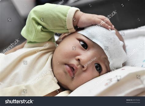 Baby Suffering Heat From Fever Stock Photo 89570266 Shutterstock
