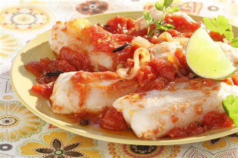 Poisson à la sauce tomate épicée