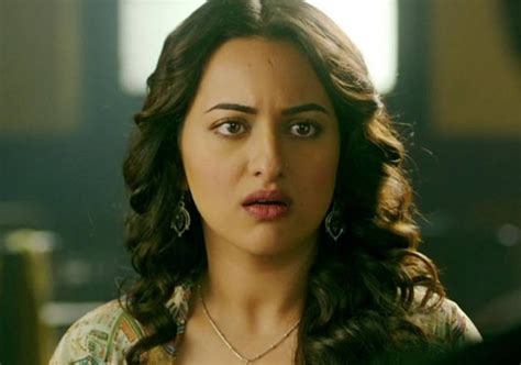 After Sonam Sonakshi Trolled On Twitter For Rant On Meat Ban Bollywood News India Tv