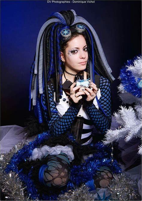 Pin By Rwlockwood On Cyber Gothic Photography Cybergoth Gothic
