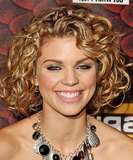 Best Short Haircuts For Naturally Curly Hair And Round Face Pictures