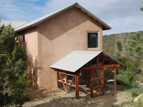 Did you know there is an easy way to instantly add comfort and convenience to the patio of your albuquerque, new mexico, home? Santa Fe Outdoor Cat House - Contemporary - Patio ...