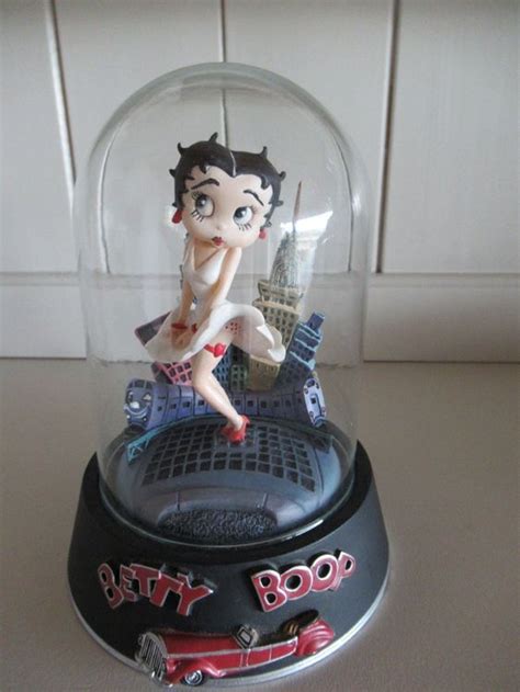 Betty Boop Figur Cool Breeze 1996 Kaufen Auf Ricardo