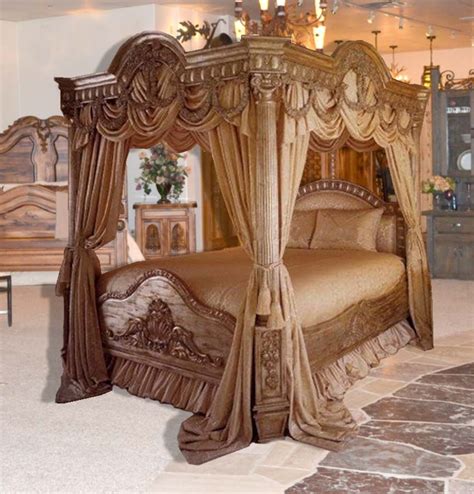 This set includes the bed, nightstand, dresser, mirror and chest. Mirror Top Canopy Bed & ... Best Modern Canopy Bed 17 Best ...