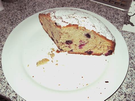 Als maßeinheit wird der joghurtbecher verwendet! Der schnellste Kuchen der Welt (Rezept mit Bild) von ...