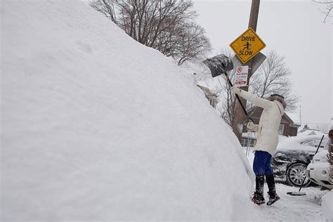 Us Snow Boston Residents Dig Out After Third Major Blizzard With More