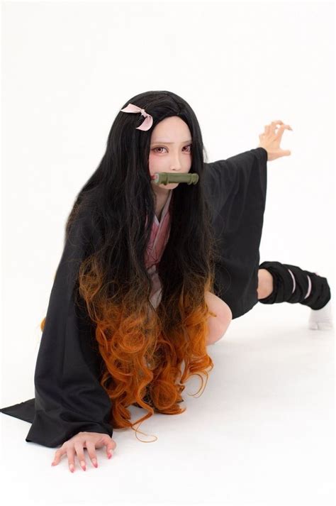 Pin De Pé Thỏ Em Cosplay Kimetsu No Yaiba Em 2020 Modelos Anime