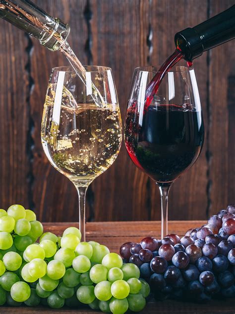 Pinot Grigio Vs Pinot Noir Comparing Great Wine Varieties Wwp