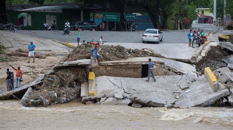 Fuertes Lluvias E Inundaciones Obligan A Evacuar A Más De 9000