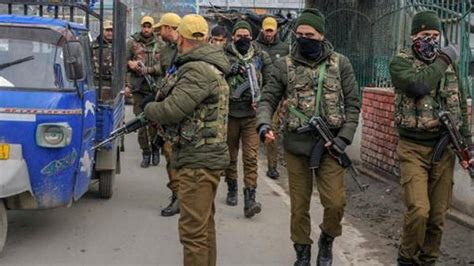 Government Cracks Down On Separatists In Jammu And Kashmir 150 Held