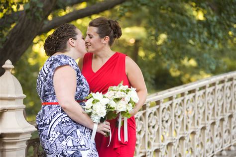 New York City Same Sex Wedding Photography Jen And Jessica Serge Gree Photography And Videography