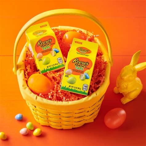 Reeses Pieces Peanut Butter In A Crunchy Shell Eggs Easter Candy