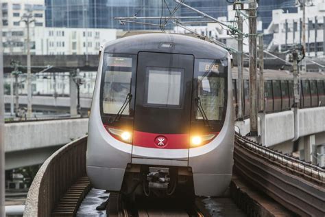 Hong Kong Rail Staff Threaten To Strike As Mtr Corp Battles To Restore