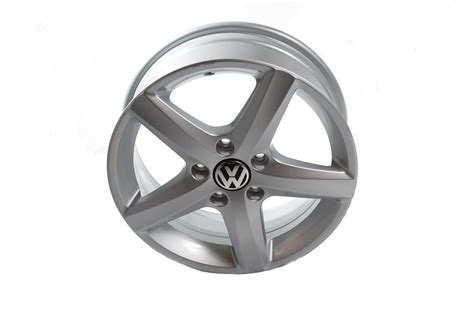 Volkswagen Golf 15 Aspen Winter Wheels Silver Wheels Alloy Wheel