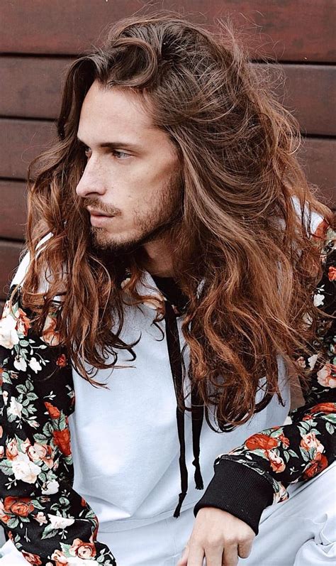 Boys with wavy hair long. 21 Sexiest Long Hairstyles for Men to rock in 2021