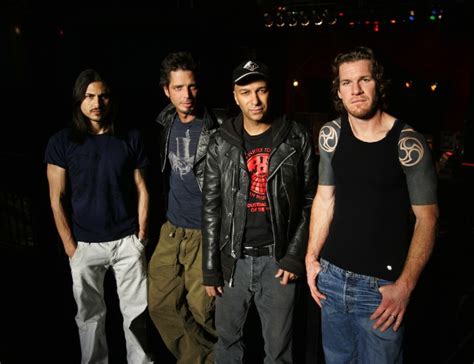 In your house i long to be room by room patiently i'll wait for you there like a stone i'll wait for you there alone. Watch Surviving Audioslave Members Pay Tribute to Chris ...