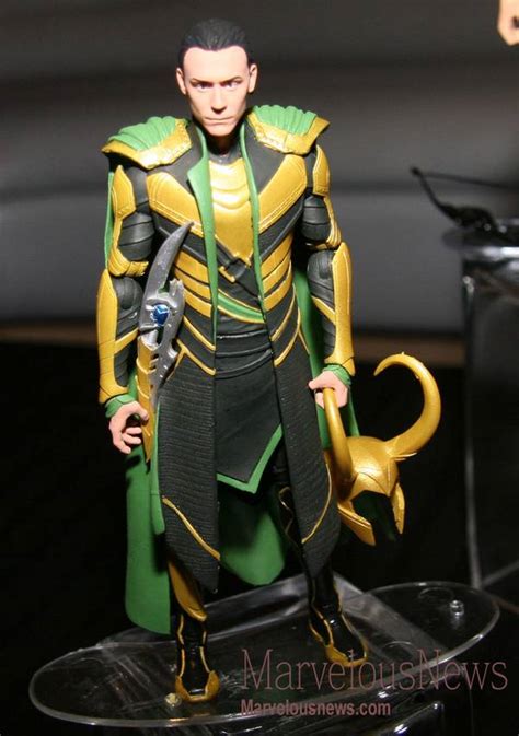 Nycc 11 First Look At Hasbros 6″ Marvel Legends ‘avengers Movie