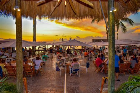 Snooks Bayside Restaurant And Grand Tiki Bar Key Largo Restaurant