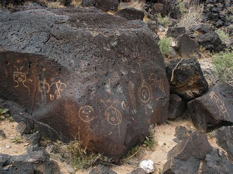 Petroglyphs Rinconada Canyon Petroglyph National Monument New Mexico