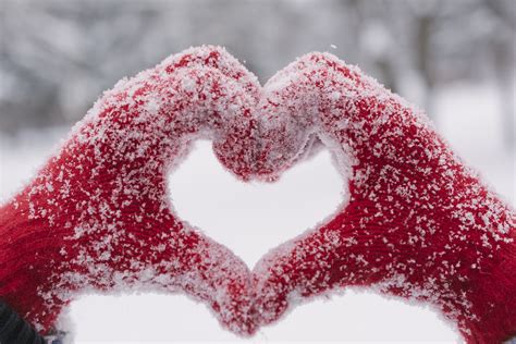 Happy Valentine Day Very Romantic Snow Heart Unseen Valentine Winter