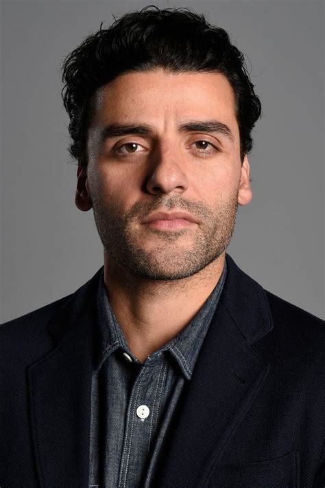 The modern oscar is a dazzling event where on the red carpet stars show off their expensive outfits and photographers scurry around. Oscar Isaac | NewDVDReleaseDates.com