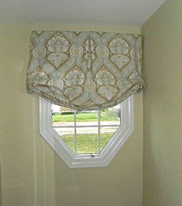 If you have the misfortune of also having an octagonal window in your house, you know how difficult it can be to find a window covering for it. An octagon window | Octagon window, Bathroom window ...