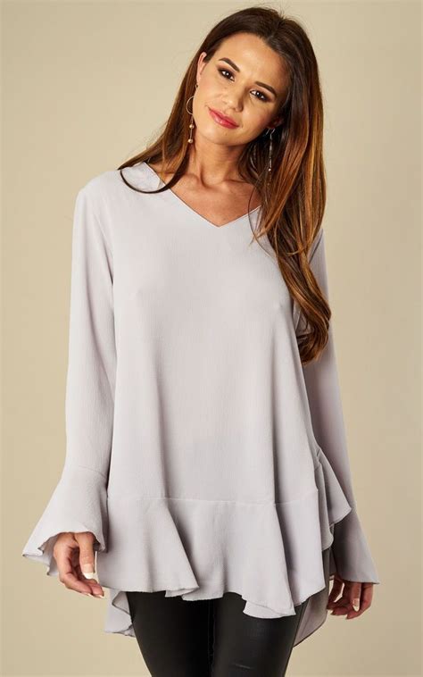 Grey Frill Bottom Flared Sleeve Top London End Silkfred Flared