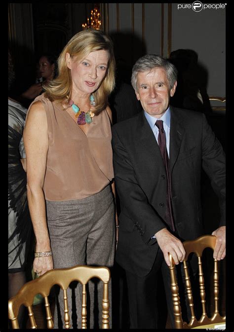 13,443 likes · 90 talking about this. Madame Michel Barnier et Alain Minc à l'occasion du ...