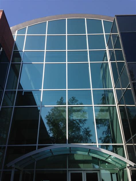 Commercial Window Tinting Installation Services In Dallas