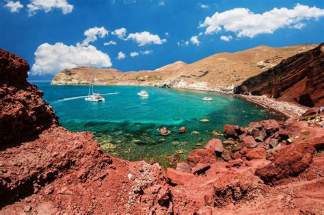 Best Beaches In Santorini Greece To Visit During Your Holidays 2023