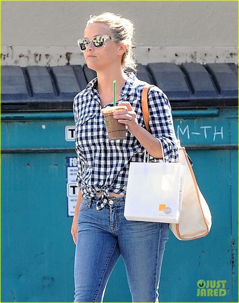 Reese Witherspoon Often Shares Clothes With Daughter Ava Photo 3429366 Reese Witherspoon