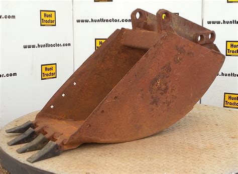 Attachment Zone Used 18 Ford 3400 Pin On Backhoe Bucket For Sale