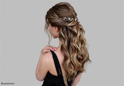 23 Cute Prom Hairstyles For 2019 Updos Braids Half Ups And Down Dos