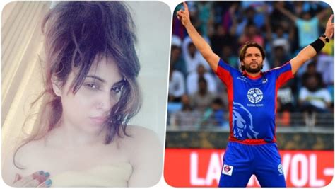 Bigg Boss 11 Contestant Arshi Khan On Sex Tweet With Pakistani Cricketer Shahid Afridi That
