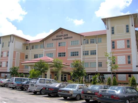 The hospital began operation in 1983. The Future Generation: Hospital Tengku Ampuan Rahimah, Klang