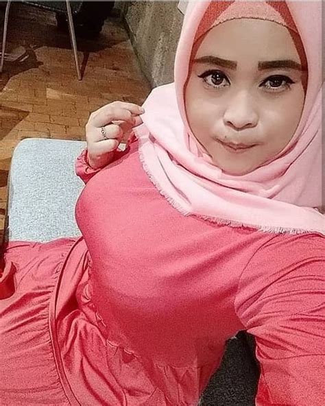 Pin Di Hijab Oo