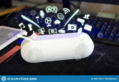 Smart Home Assistant Device, Virtual Assistant ...