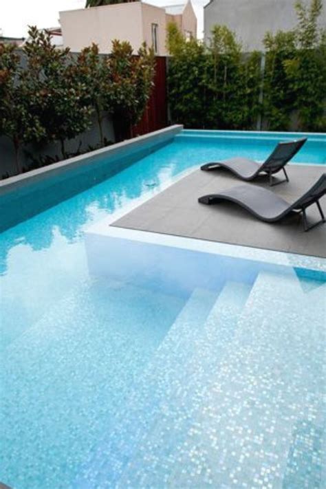 Best Pool Tiles Option For Your Swimming Pool Swimming Pool Tiles