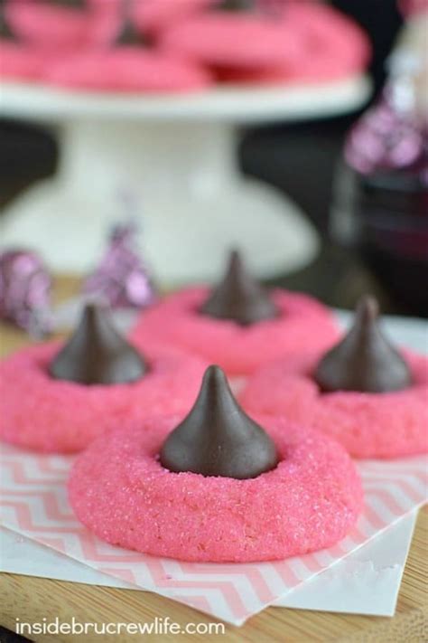 Pink strawberry bites of delight, and you'll never believe what's in the batter! Super Sweet Valentines Day Craft Ideas & Recipes that You ...