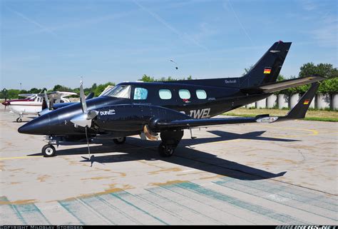 Beech B60 Duke Ray Service Aviation Photo 1732309