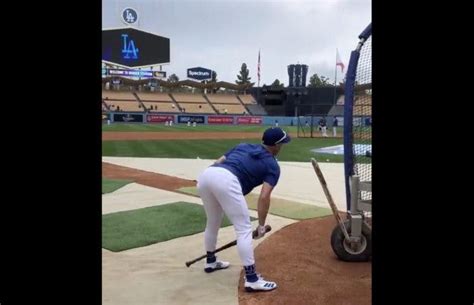 A Dodgers Player Did The ‘bend And Snap Gay Twitter Is Shook Lgbtq