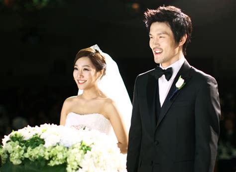 다만 해당 인물들과 이재령, 김수희 대표 등은 자신들이 협박한 적이 없었다는 입장을 밝혔다. 조재진-김수희 부부의 예물 반지 화제