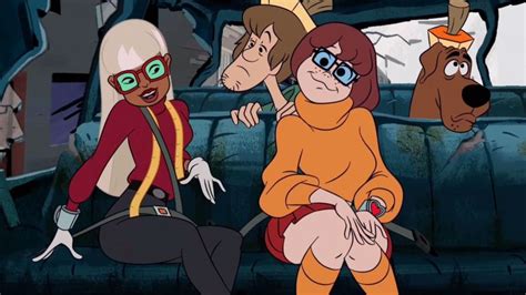 Velma In New Scooby Doo Clip Delights Fans Who Say Her Lgbtq Identity Has Been Confirmed
