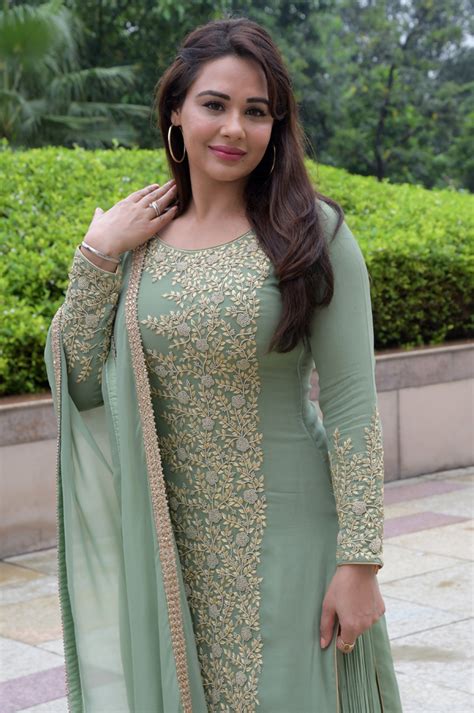 Being in love is a beautiful feeling: Mandy Takhar : The ...